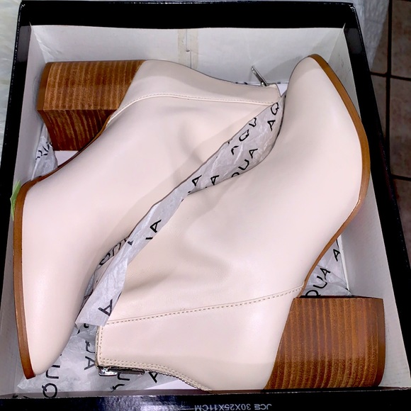 AQUA Women's Dante Pointed Toe Leather Booties - 100% Exclusive - Picture 2 of 10